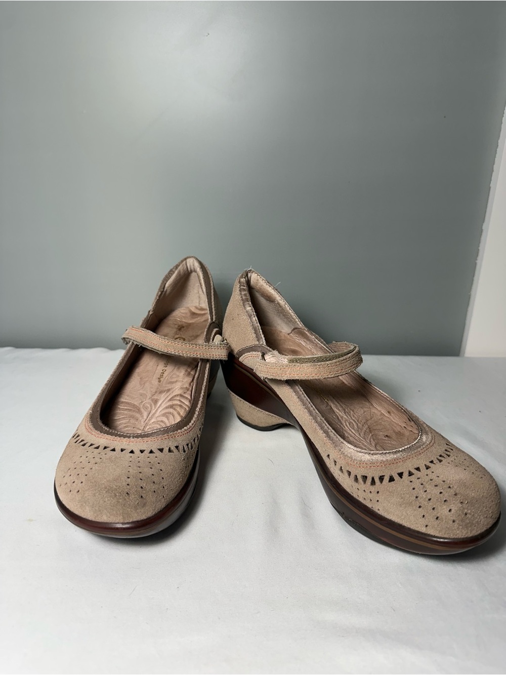 Jambu Women’s Beige Mary Jane Comfort Pumps